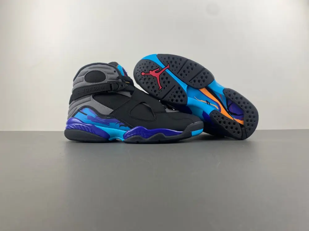 Air Jordan 8 
