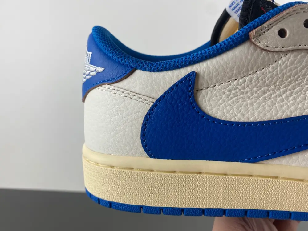 Travis Scott x Fragment x Air Jordan 1 Low OG 2.0 