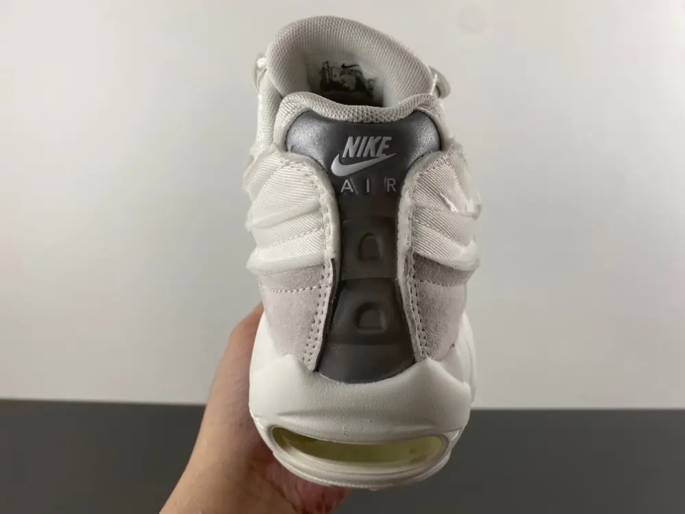 Comme des Garçons x Air Max 95 
