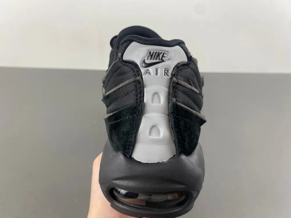 Comme des Garçons x Air Max 95 'Black' 