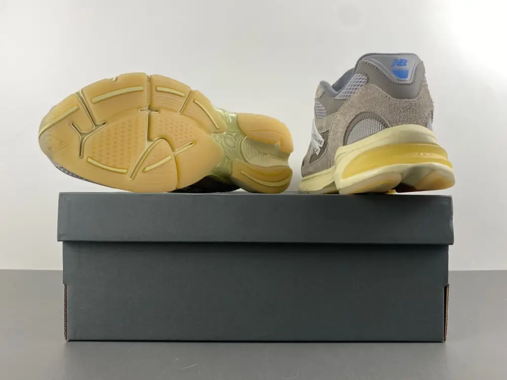 new balance NB  U2010GD 