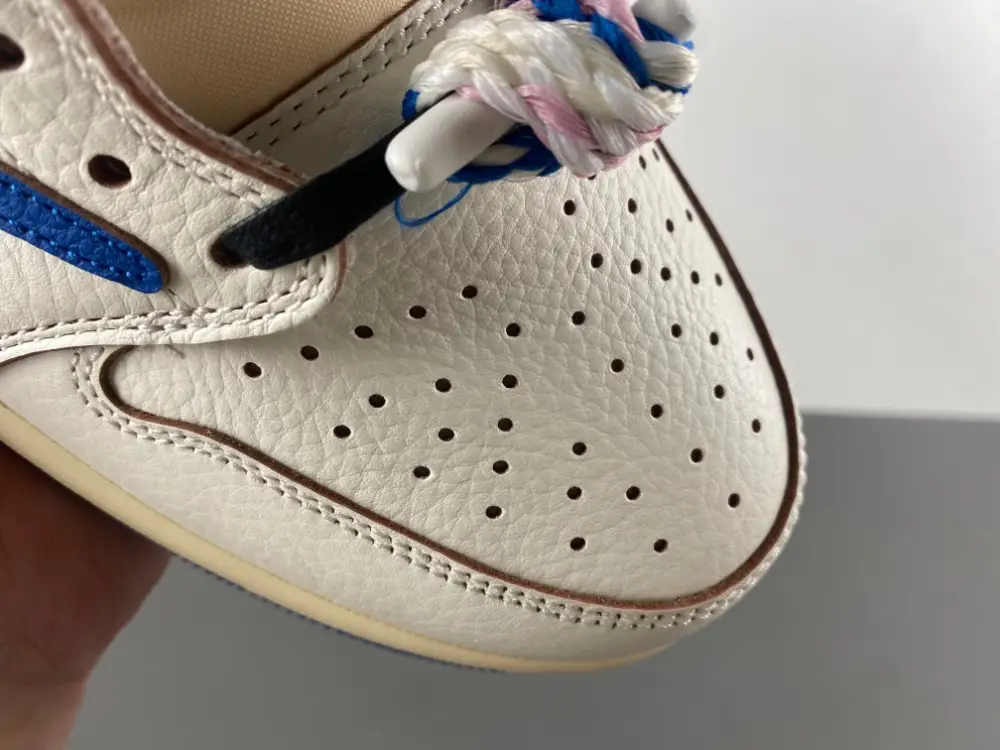 Travis Scott x Fragment x Air Jordan 1 Low OG 2.0 