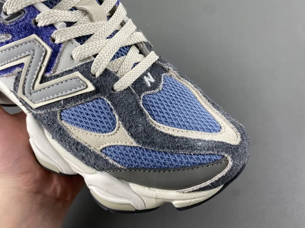 New Balance 9060 ' 