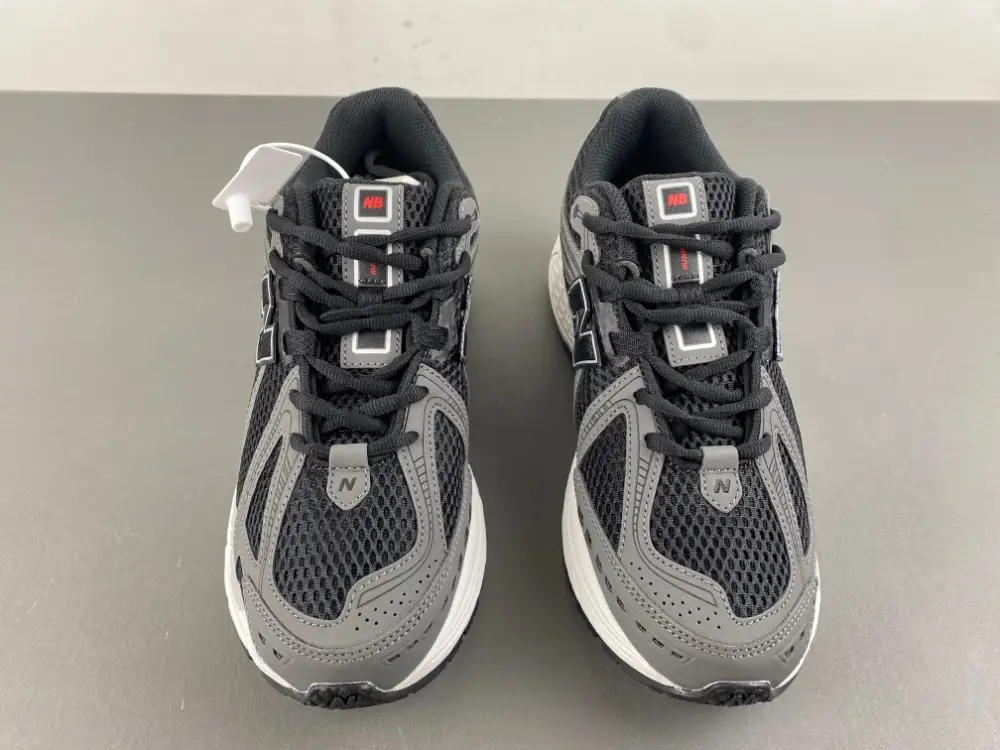 New Balance 1906A 