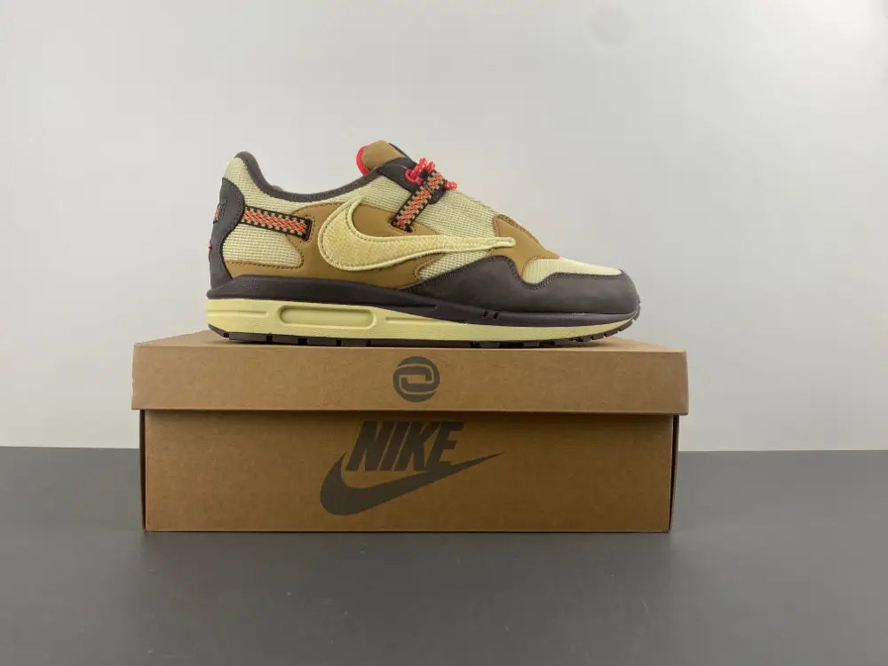 Nike Max1 ts  Travis Scott x MAX1 