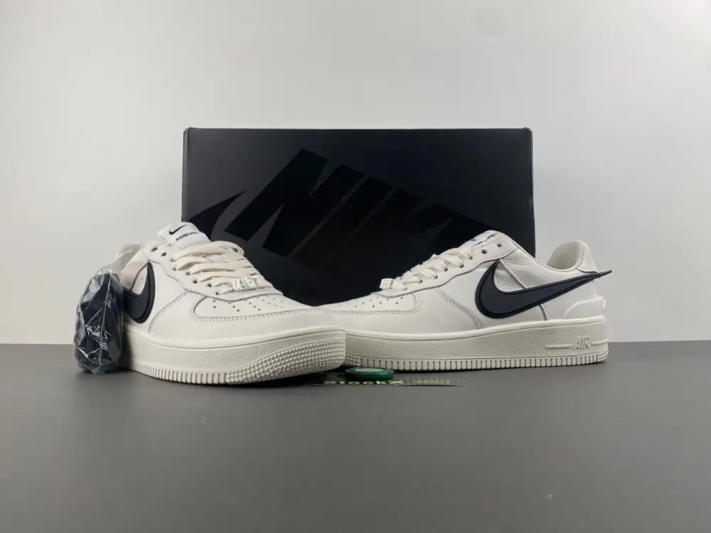 AMBUSH x Nike Air Force 1 Low  ADBE1665