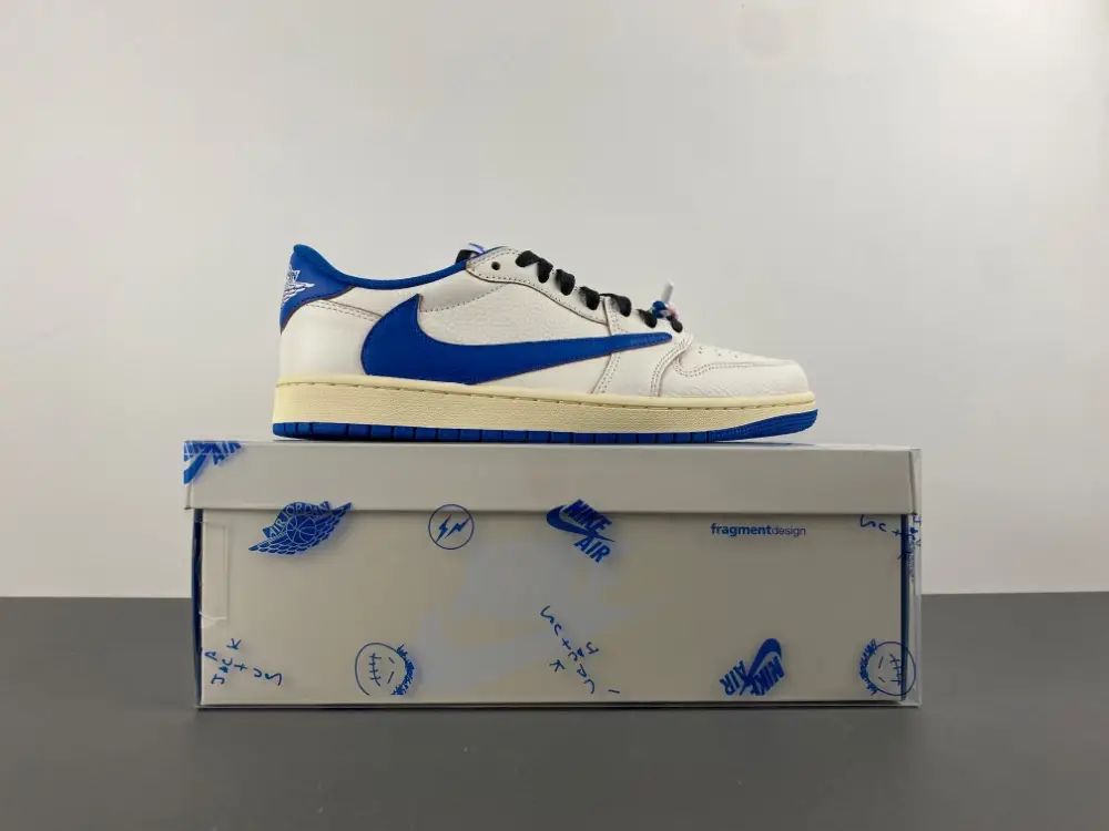 Travis Scott x Fragment x Air Jordan 1 Low OG 