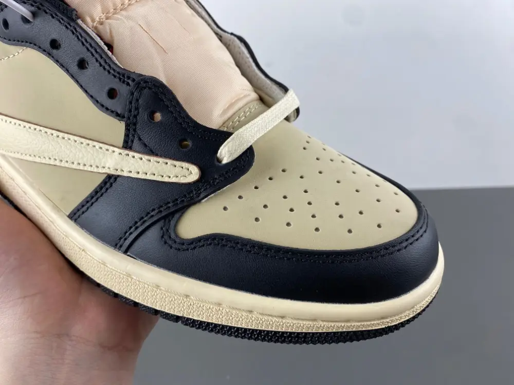 Travis Scott x Air Jordan 1 Retro Low OG SP 'Pale Vanilla 