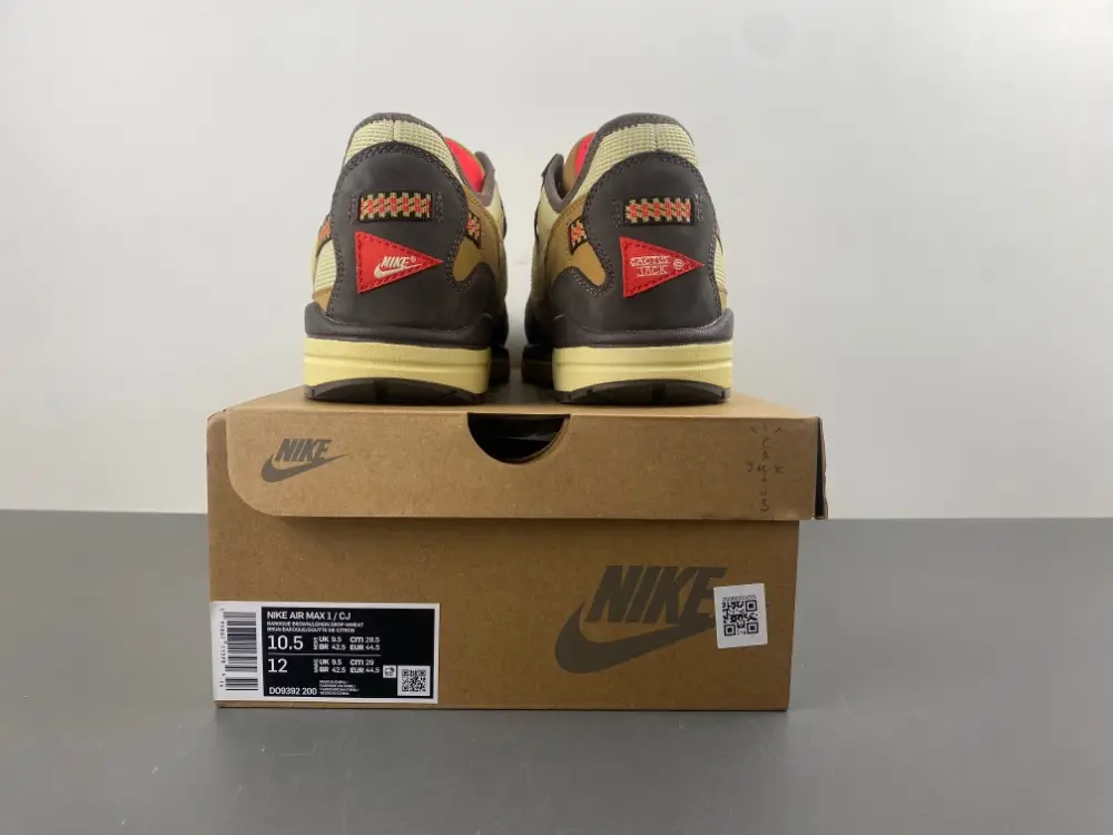 Nike Max1 ts  Travis Scott x MAX1 