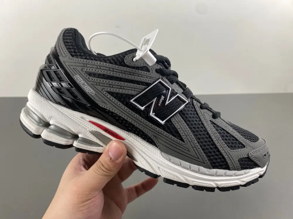 New Balance 1906A 
