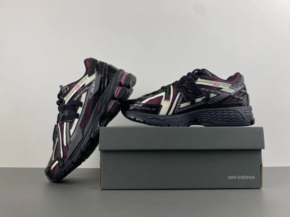 New Balance M 