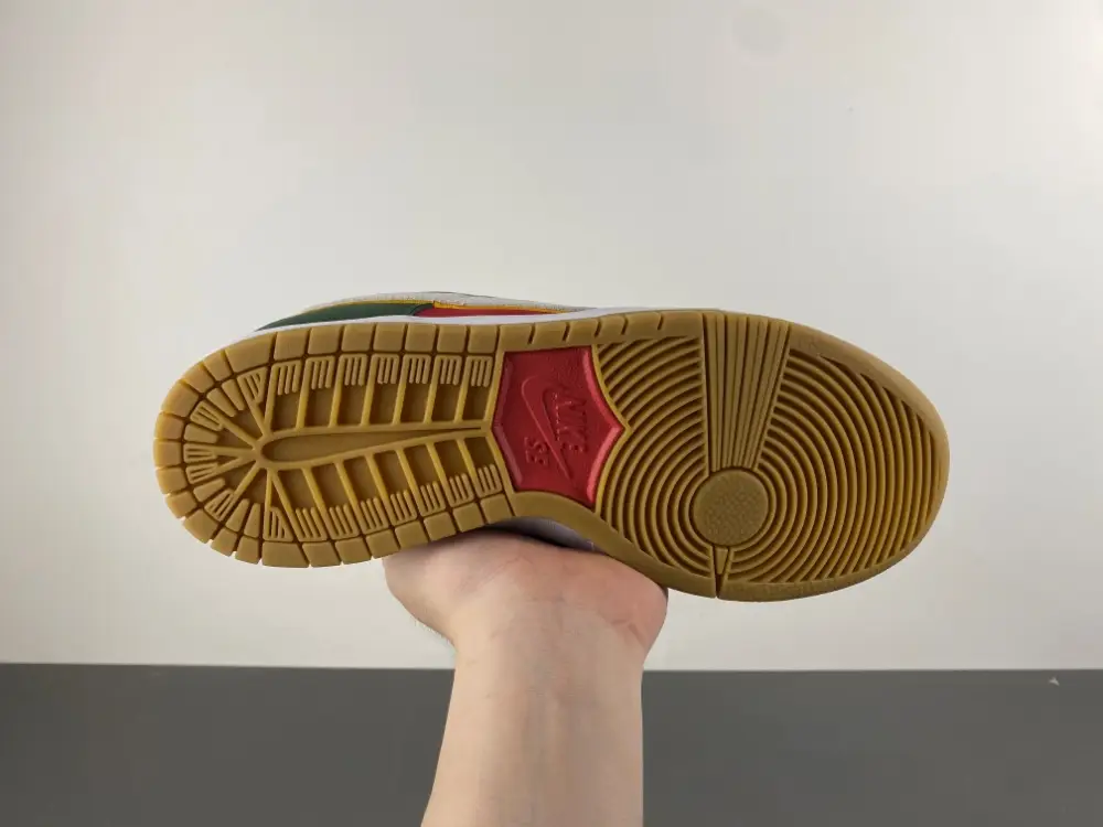 Nike SB Dunk Low PRM 