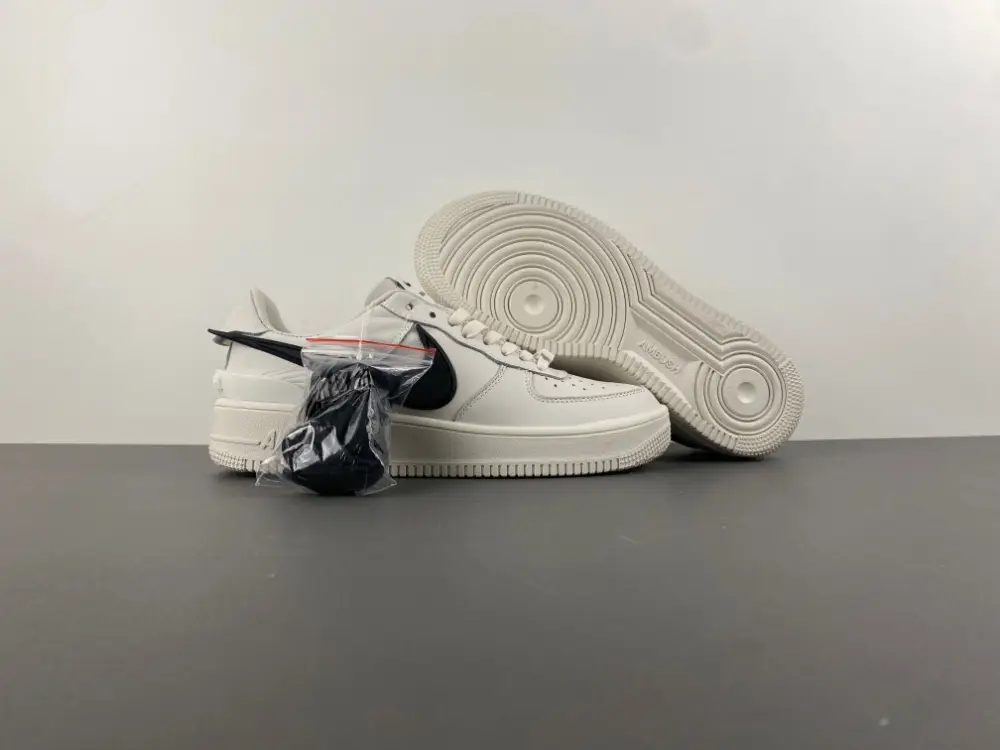 AMBUSH x Nike Air Force 1 Low 