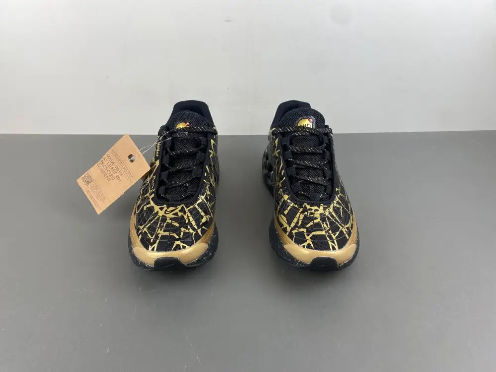 Nike Air Max DN 'Doernbecher 2025' 