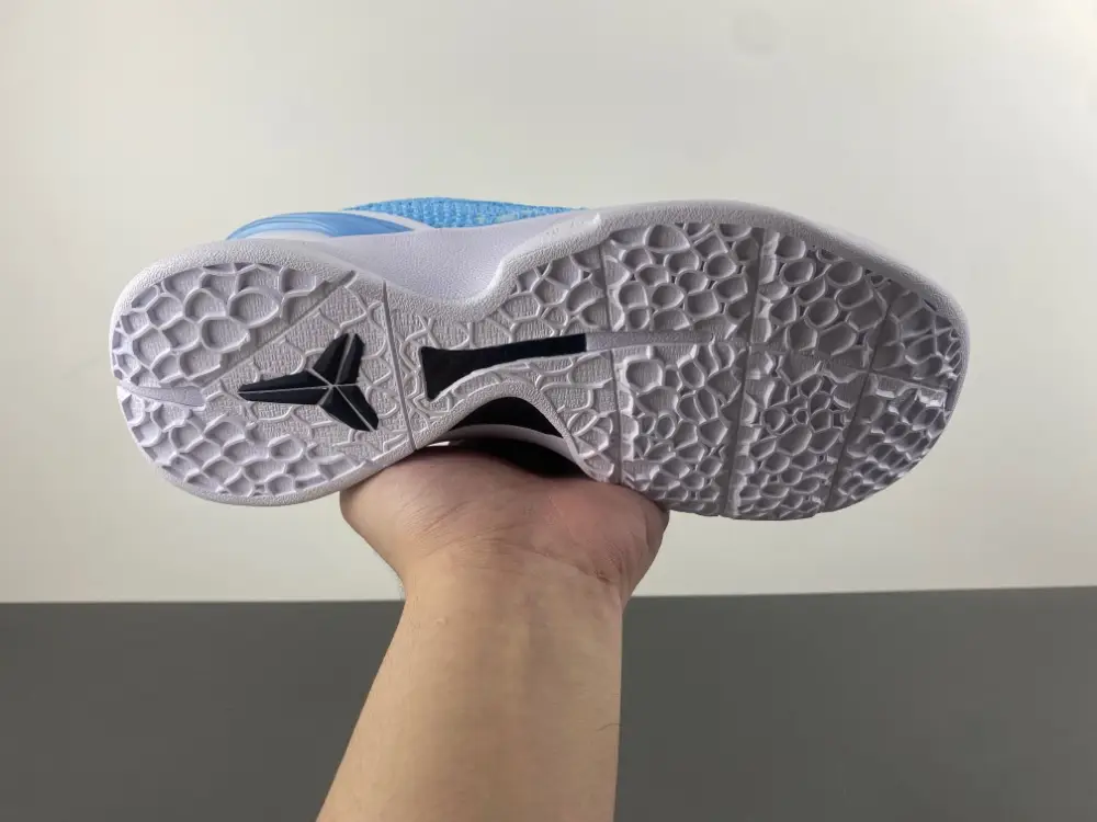 GNike Kobe 6 Caitlin Clark 
