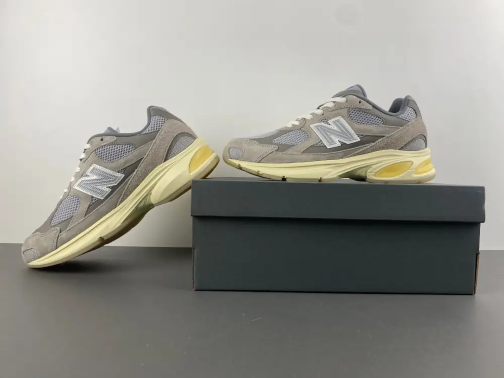 new balance NB  U2010GD 