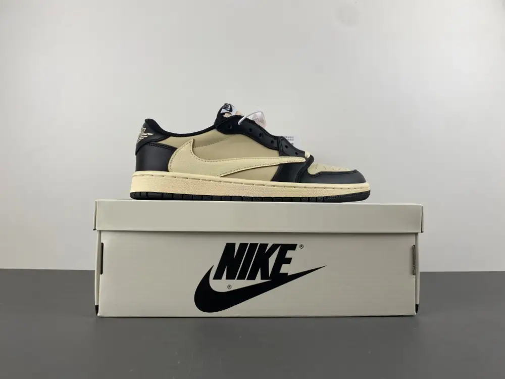 Travis Scott x Air Jordan 1 Retro Low OG SP 'Pale Vanilla 