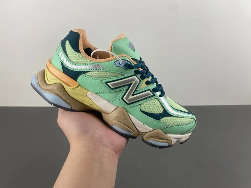 New Balance 9060 ' 