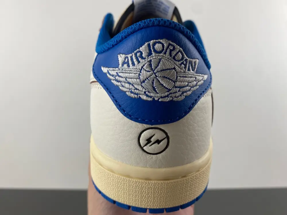 Travis Scott x Fragment x Air Jordan 1 Low OG 2.0 