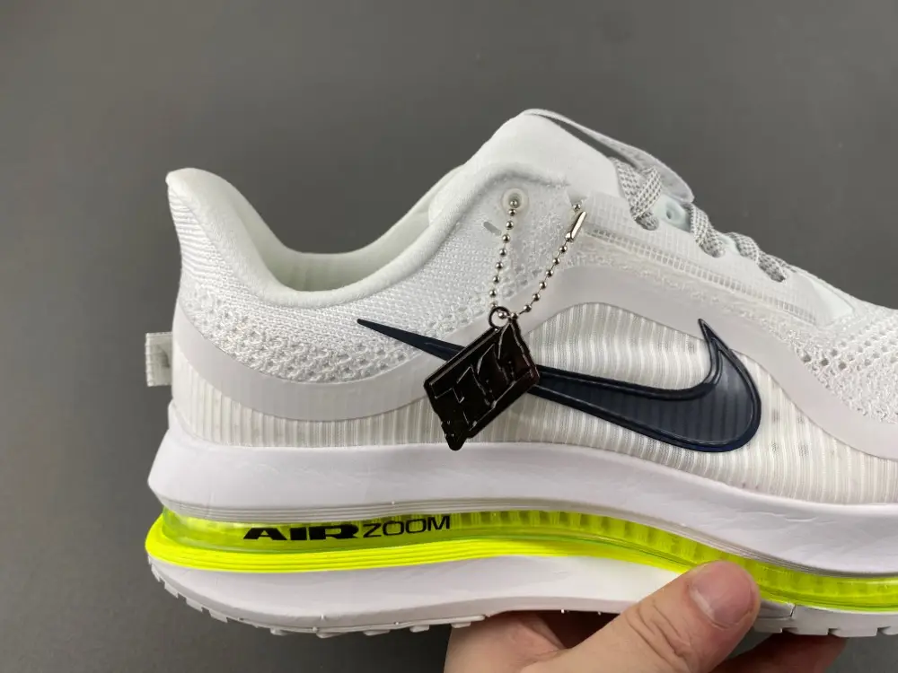 Nike Pegasus Premium   ZoomX  Air Zoom 