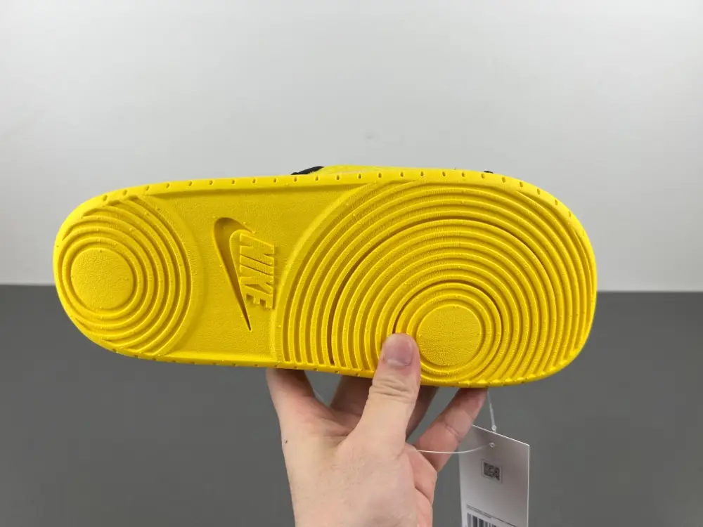 Nike Kobe Offcourt Slide 