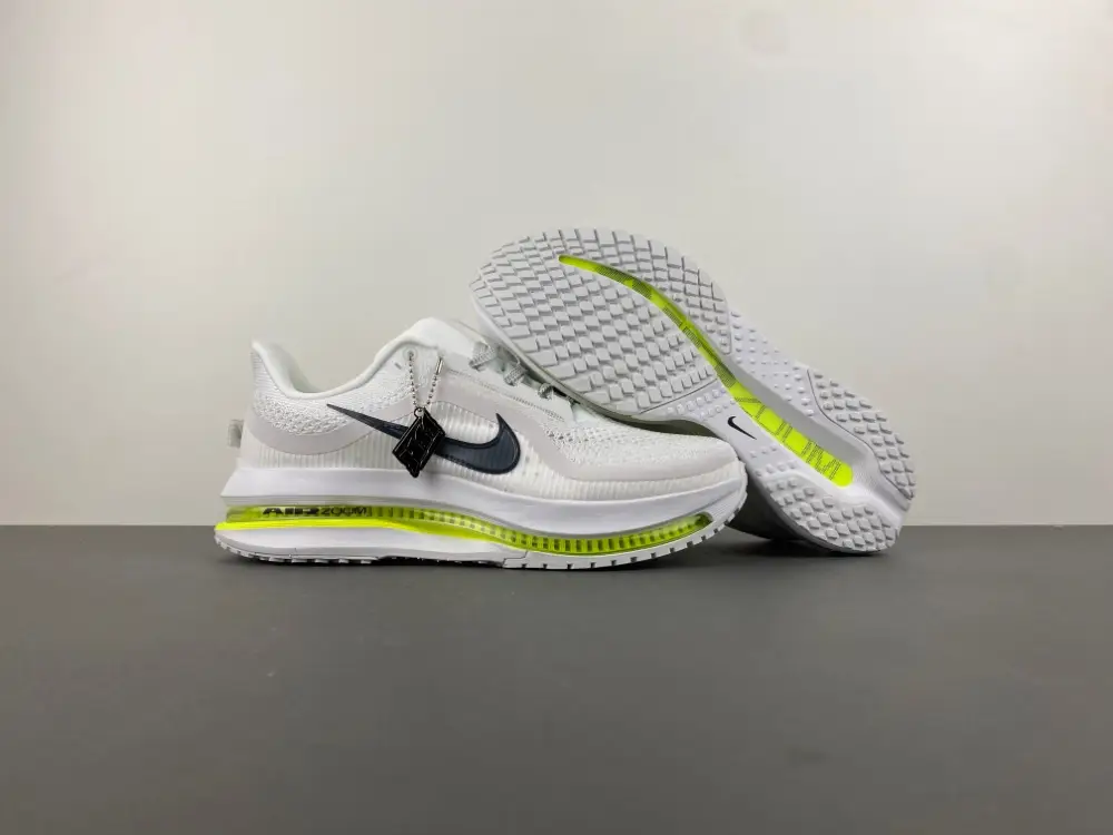 Nike Pegasus Premium   ZoomX  Air Zoom 