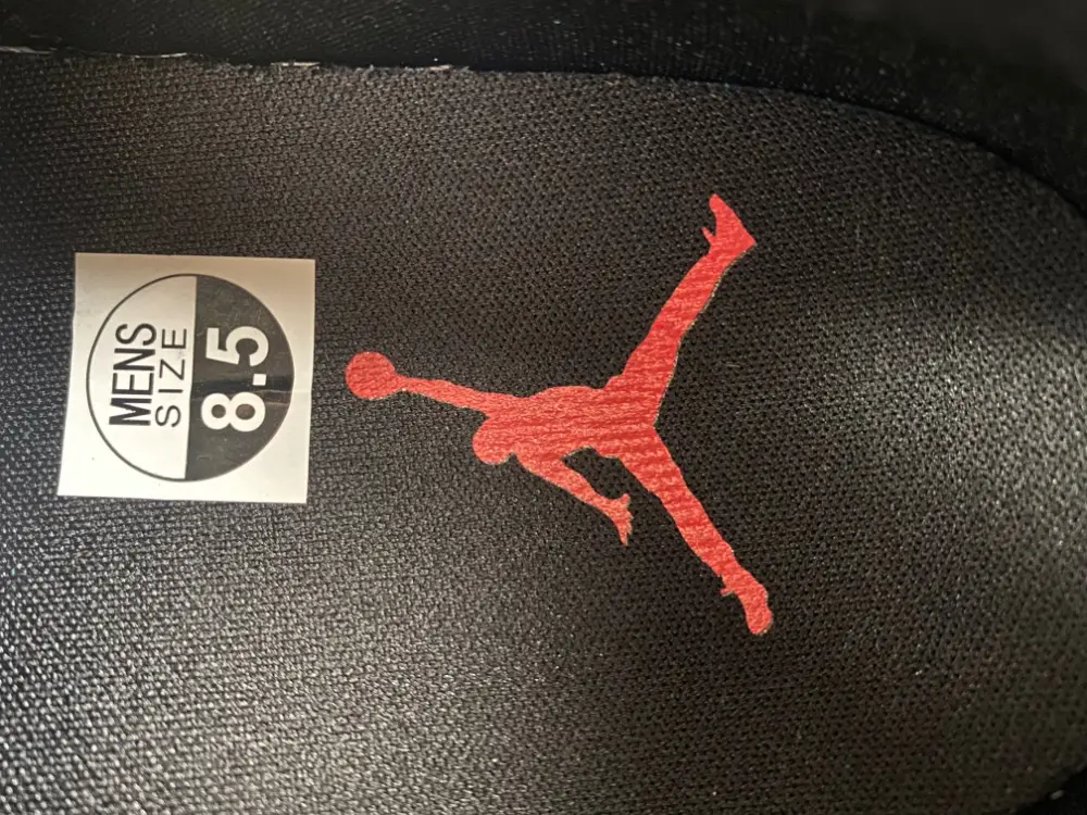 Air Jordan 1 Low 
