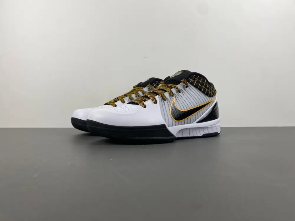 Nike Kobe 4 Protro 