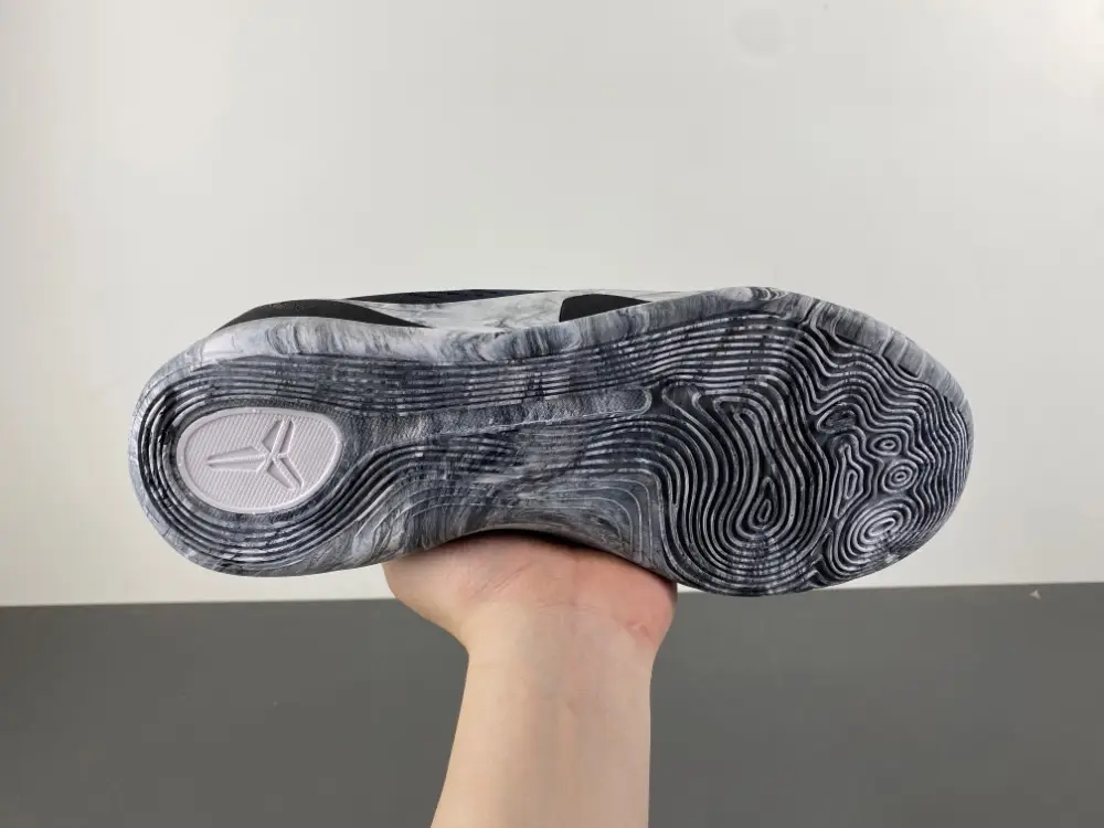 Nike Kobe 9 Protro EM 