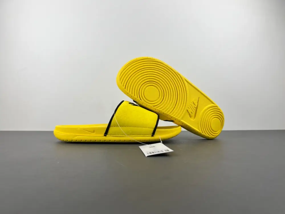 Nike Kobe Offcourt Slide 