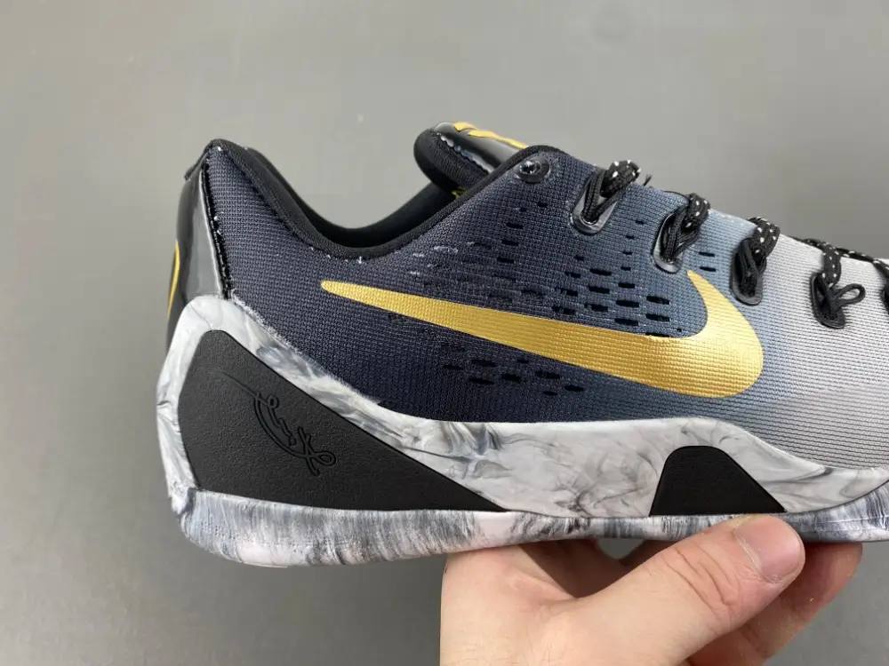 Nike Kobe 9 Protro EM 