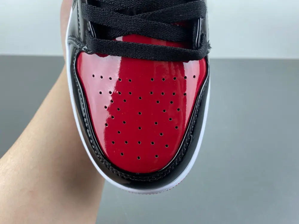 Air Jordan 1 Low 