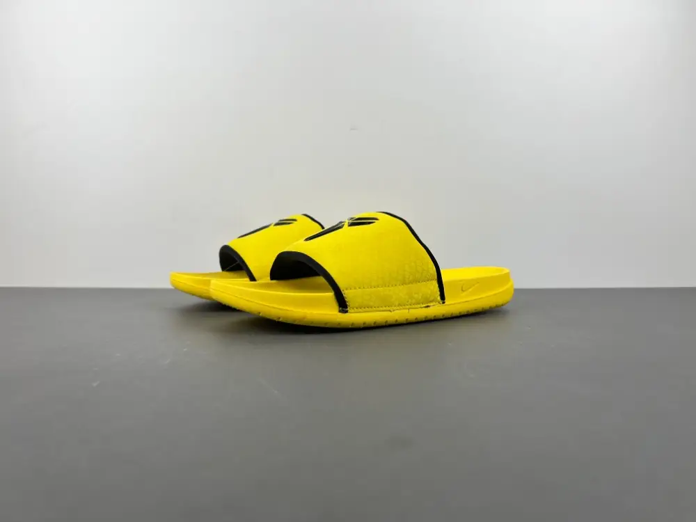 Nike Kobe Offcourt Slide 