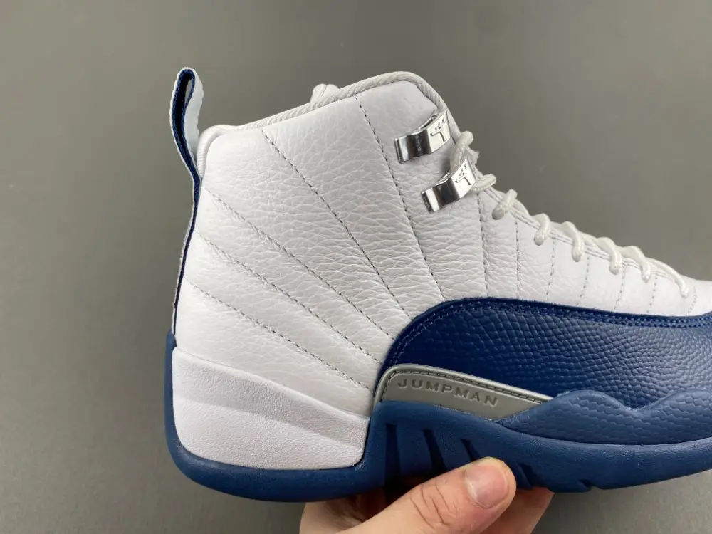 Air Jordan 12 GS 