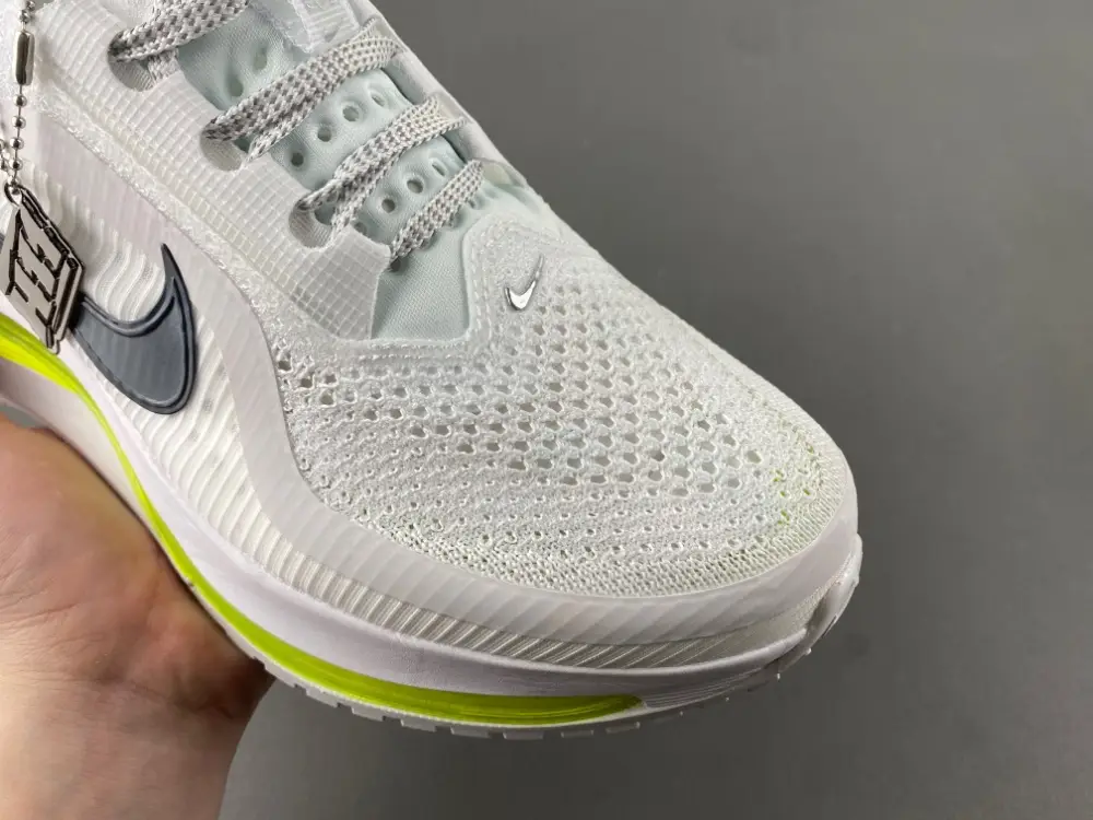 Nike Pegasus Premium   ZoomX  Air Zoom 