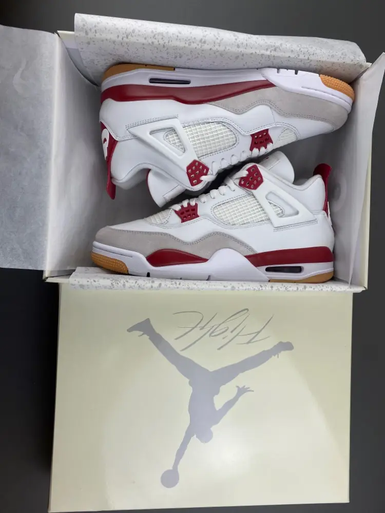 Nike SB x Air Jordan 4 Retro SP 'Varsity Red' SB 