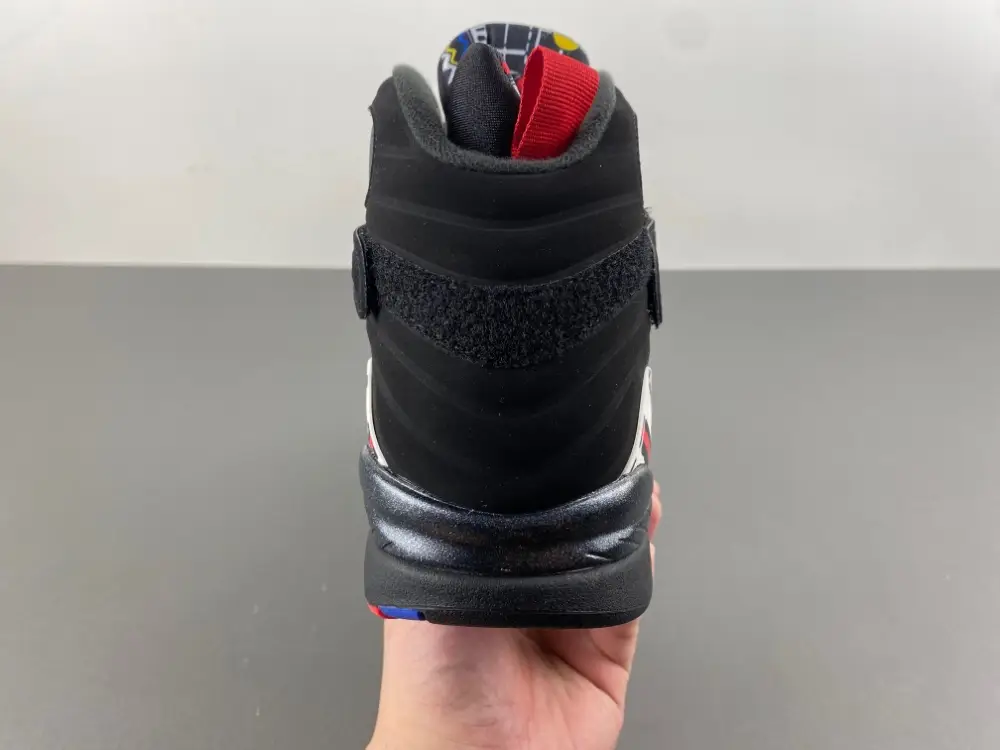 Air Jordan 8 