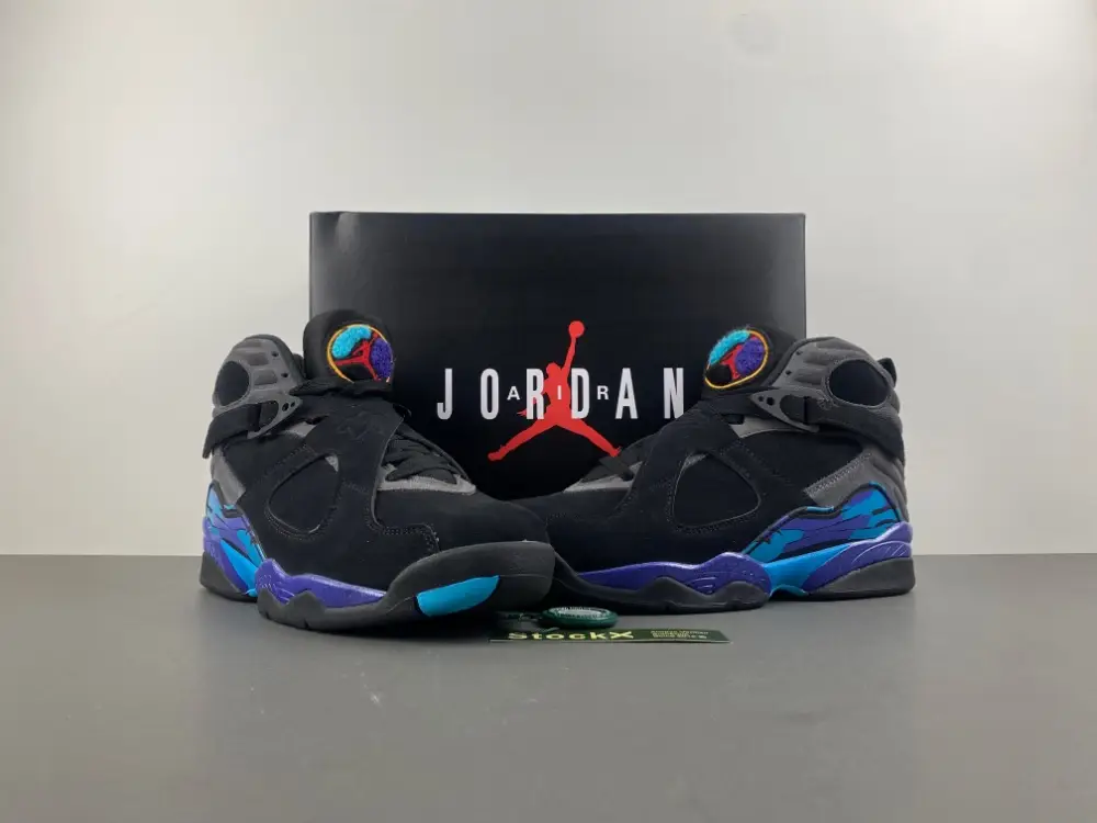 Air Jordan 8 