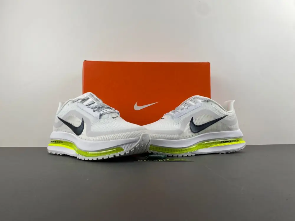 Nike Pegasus Premium ZoomX Air Zoom 
