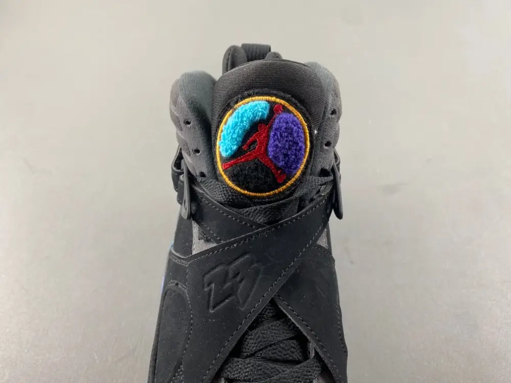 Air Jordan 8 