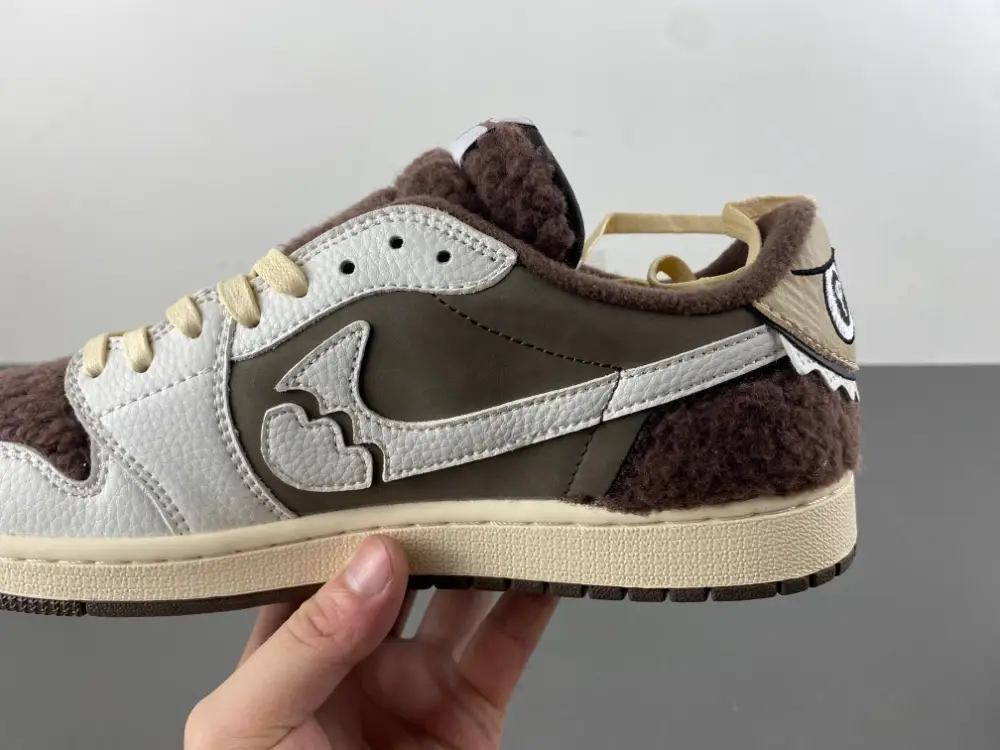 Travis Scott x Jordan Air Jordan 1 Low 