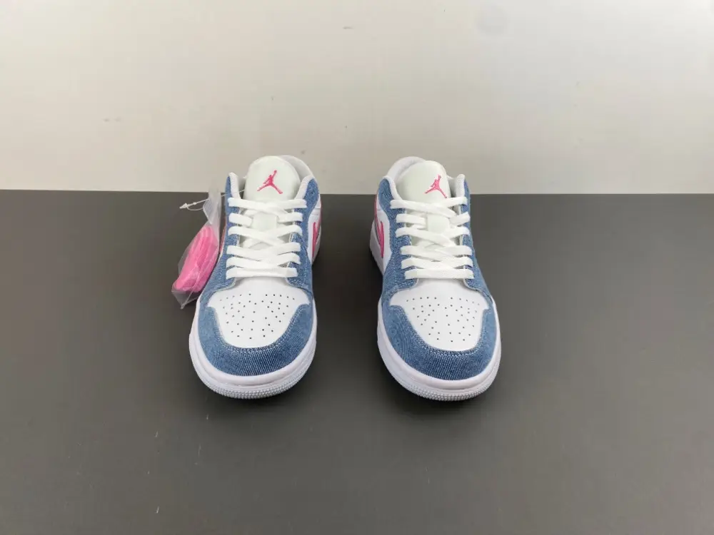 Air Jordan 1 Low 
