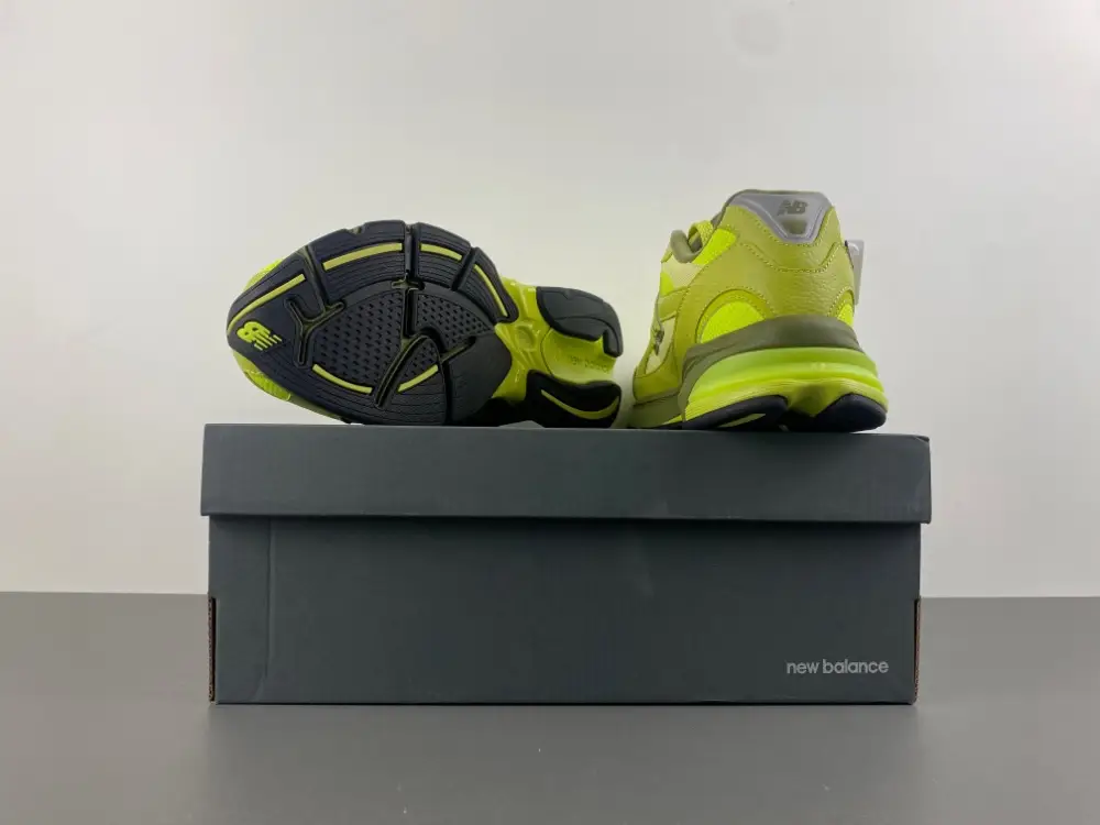 new balance NB M2010GRY 