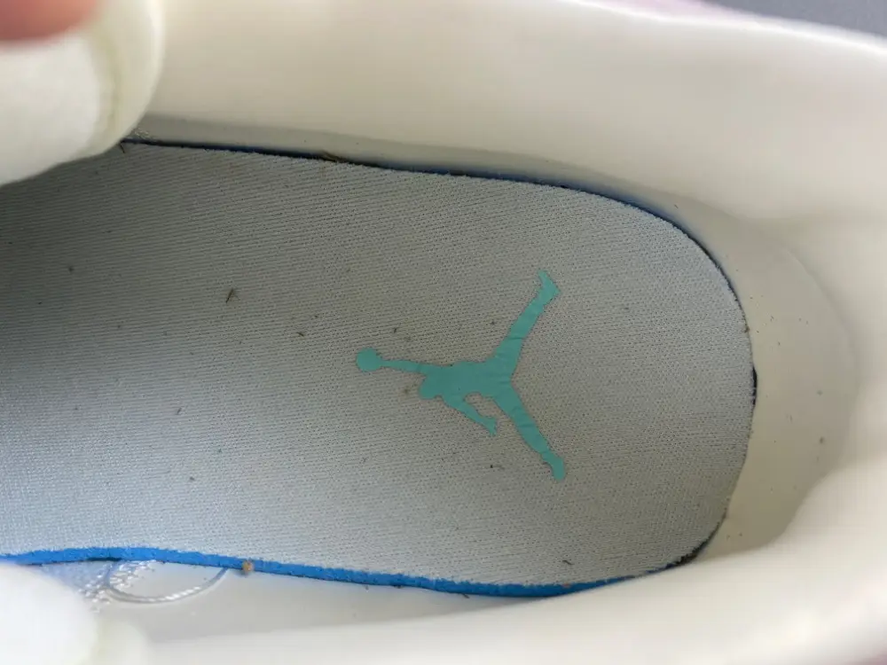 Air Jordan 1 Low 