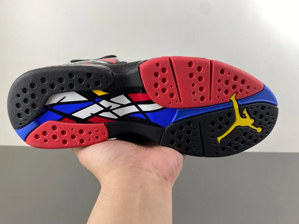 Air Jordan 8 