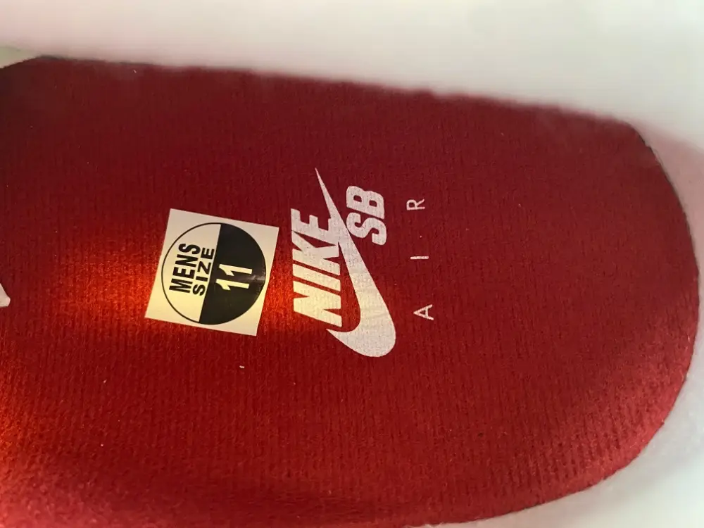 Nike SB x Air Jordan 4 Retro SP 'Varsity Red' SB 