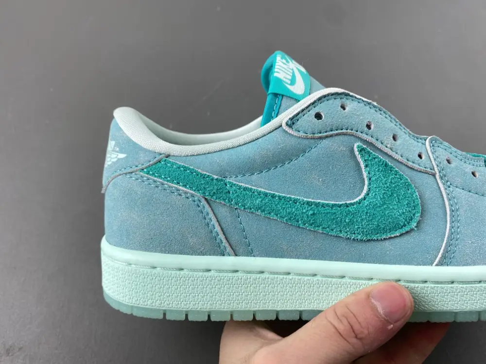 Air Jordan 1 Low OG 