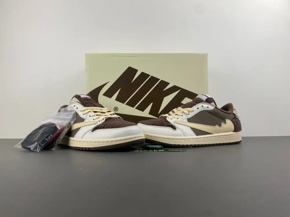 Travis Scott x Jordan Air Jordan 1 Low 