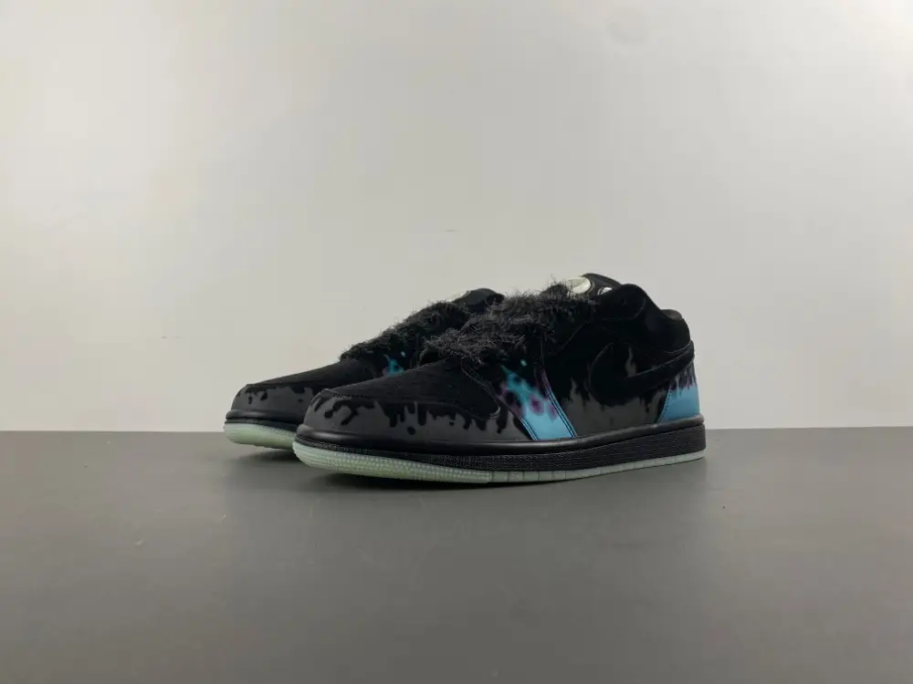 Air Jordan 1 Low 