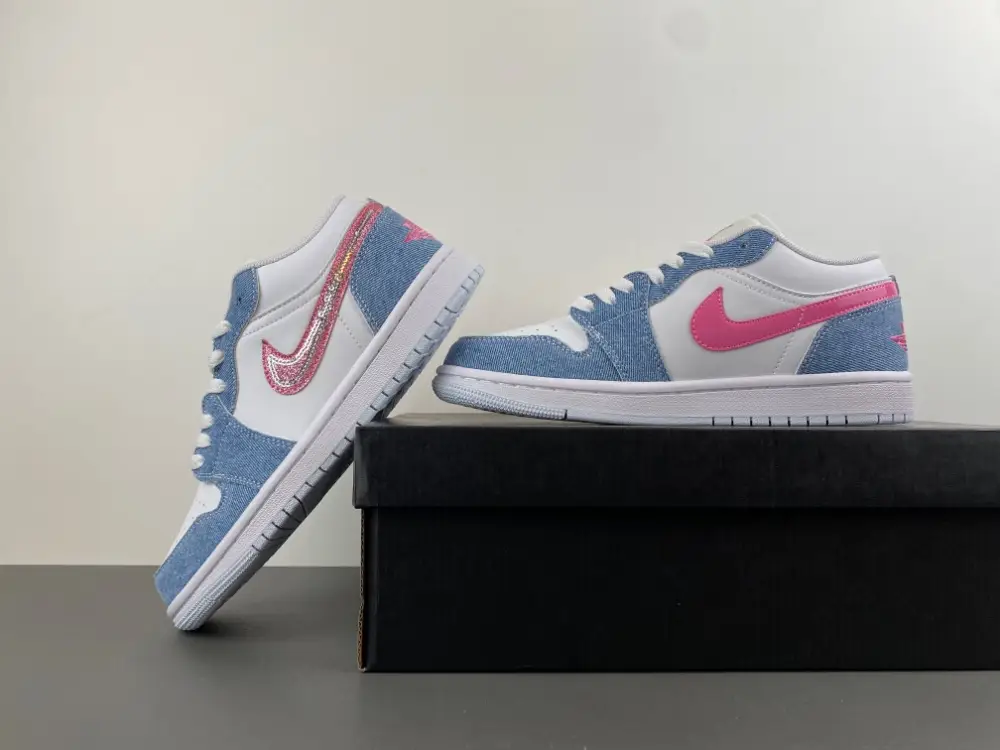 Air Jordan 1 Low 